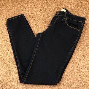 ⚡️BOGO FREE⚡️ Dark Wash Skinny Jeans